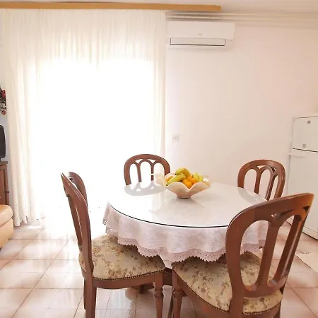 Lili 3* Poreč